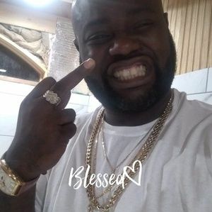 Meet your Posher, Devon